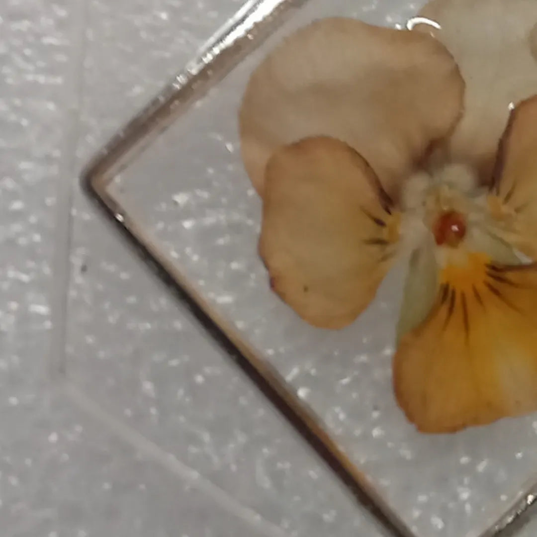 Pendentif Pensée n°4