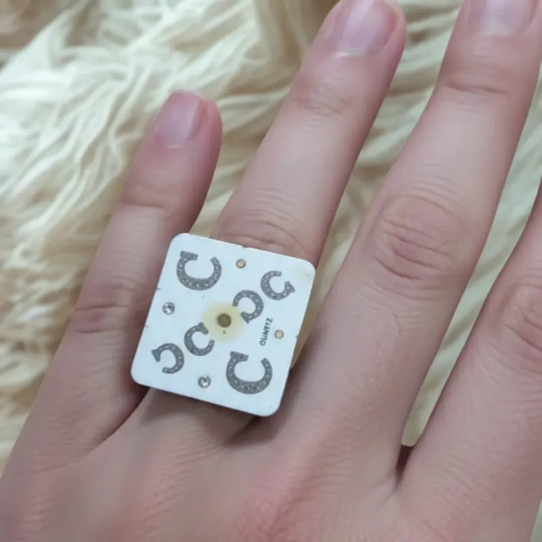 Bague "L'Initiale Précieuse"