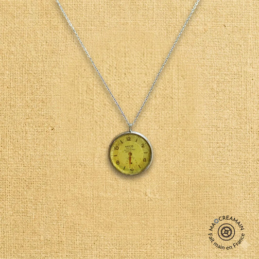 Pendentif "L'Aiguille solitaire"