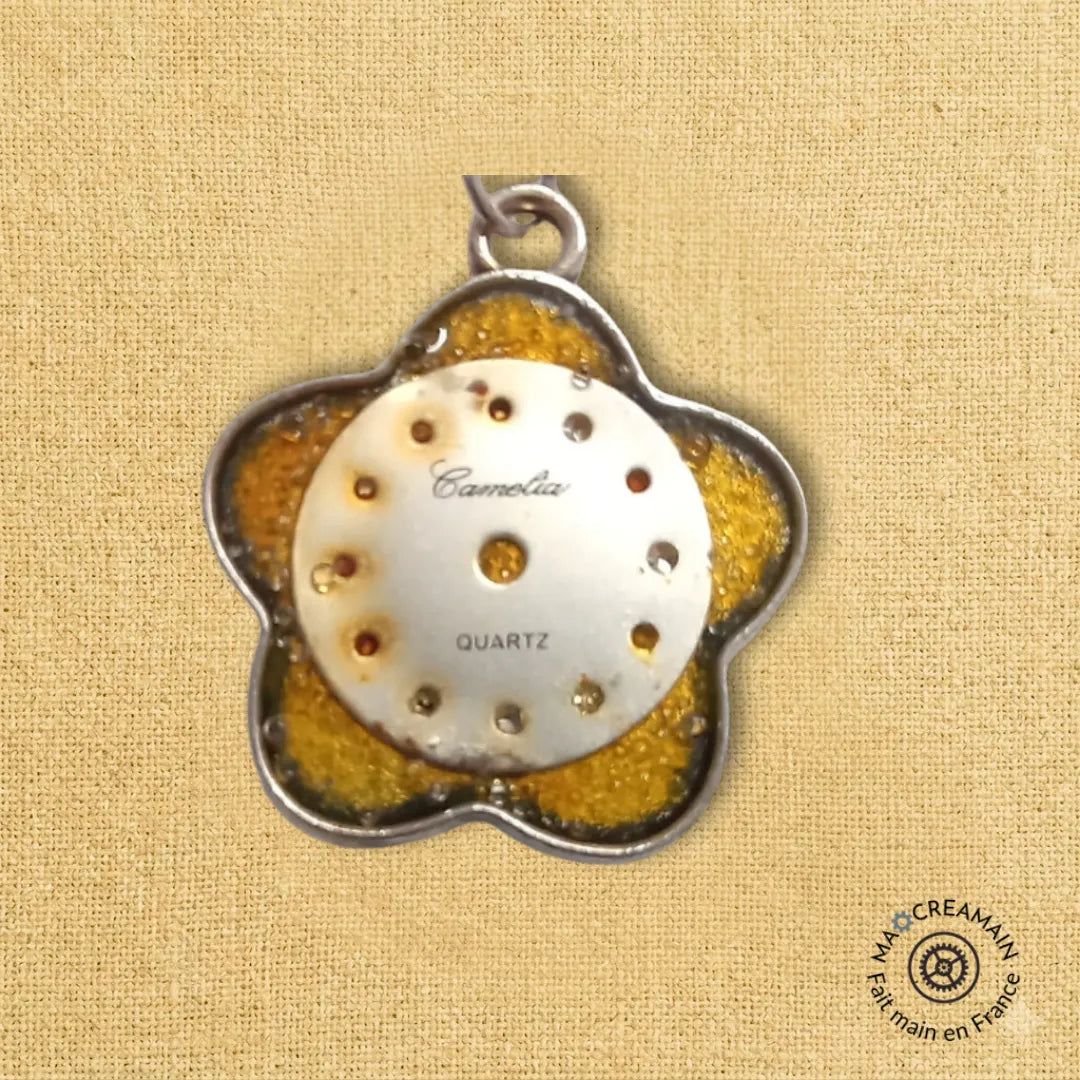 Pendentif Fleur "Camélia"