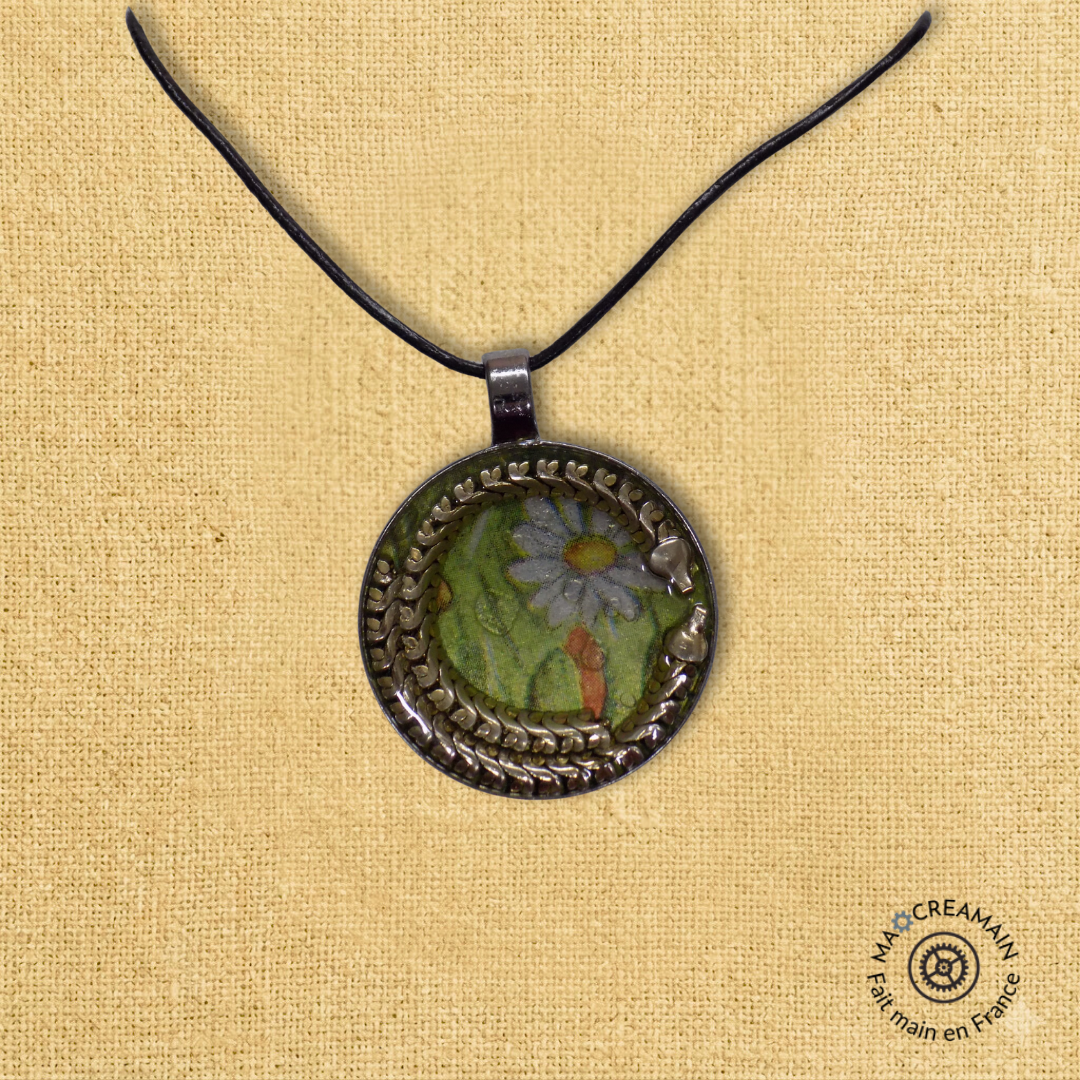 Pendentif "Les serpents dans le pré"