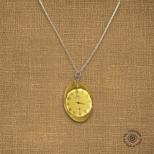 Pendentif " Les Heures Perdues "